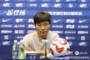 九游体育娱乐-【赛后发布会】南基一：每个球员都很努力 为球迷奉献一场胜利