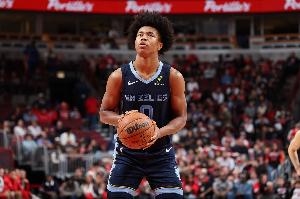 末节狂轰16分带队逆转！韦尔斯16中7拿下23分7板3助1断