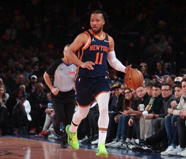 九游官网-进攻效率领跑联盟 尼克斯五外阵容兑现顶级火力