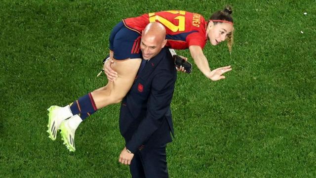 九游官网-西足协丑闻无碍主办2030世界杯,花14亿挣100亿!